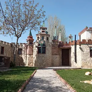 castillo-esmeralda-las-gabias.es-andalucia.com/