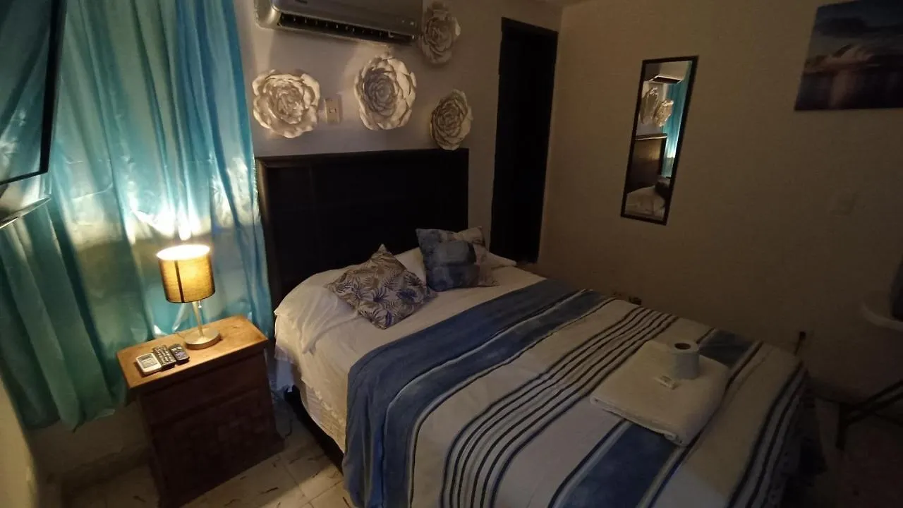 Casa de renta Erizo 8, Cancún. Mercado 28