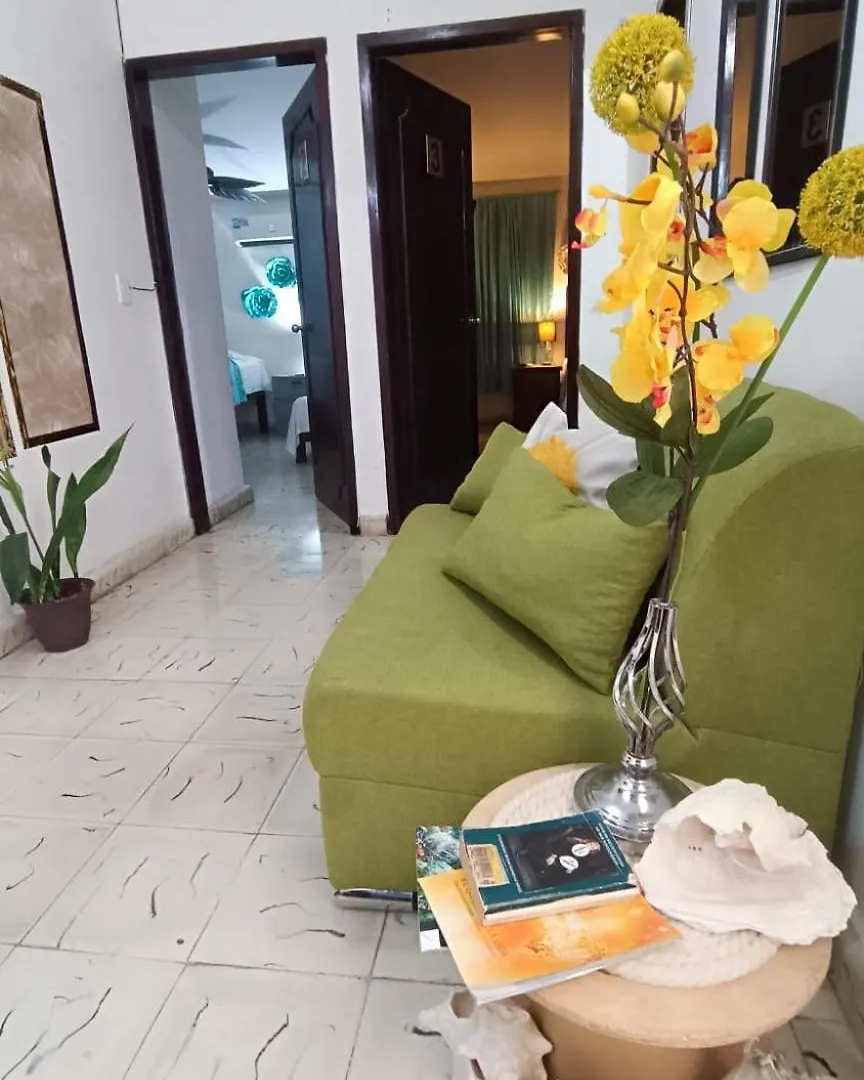 Casa de renta Erizo 8, Cancún. Mercado 28 Habitación en casa particular